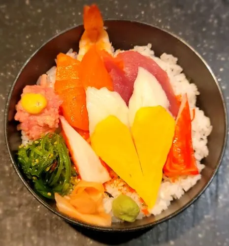 Chirashi — A variety of toppings arranged on a bowl of rice.